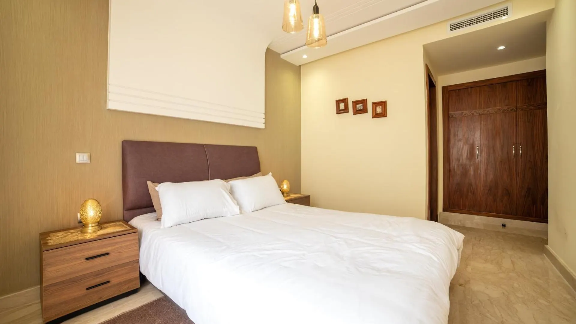 Luxury Seafront Apartment 101Sqm With 2 Bedrooms And Wi-Fi Unlimited Agadir 0*,  Maroko