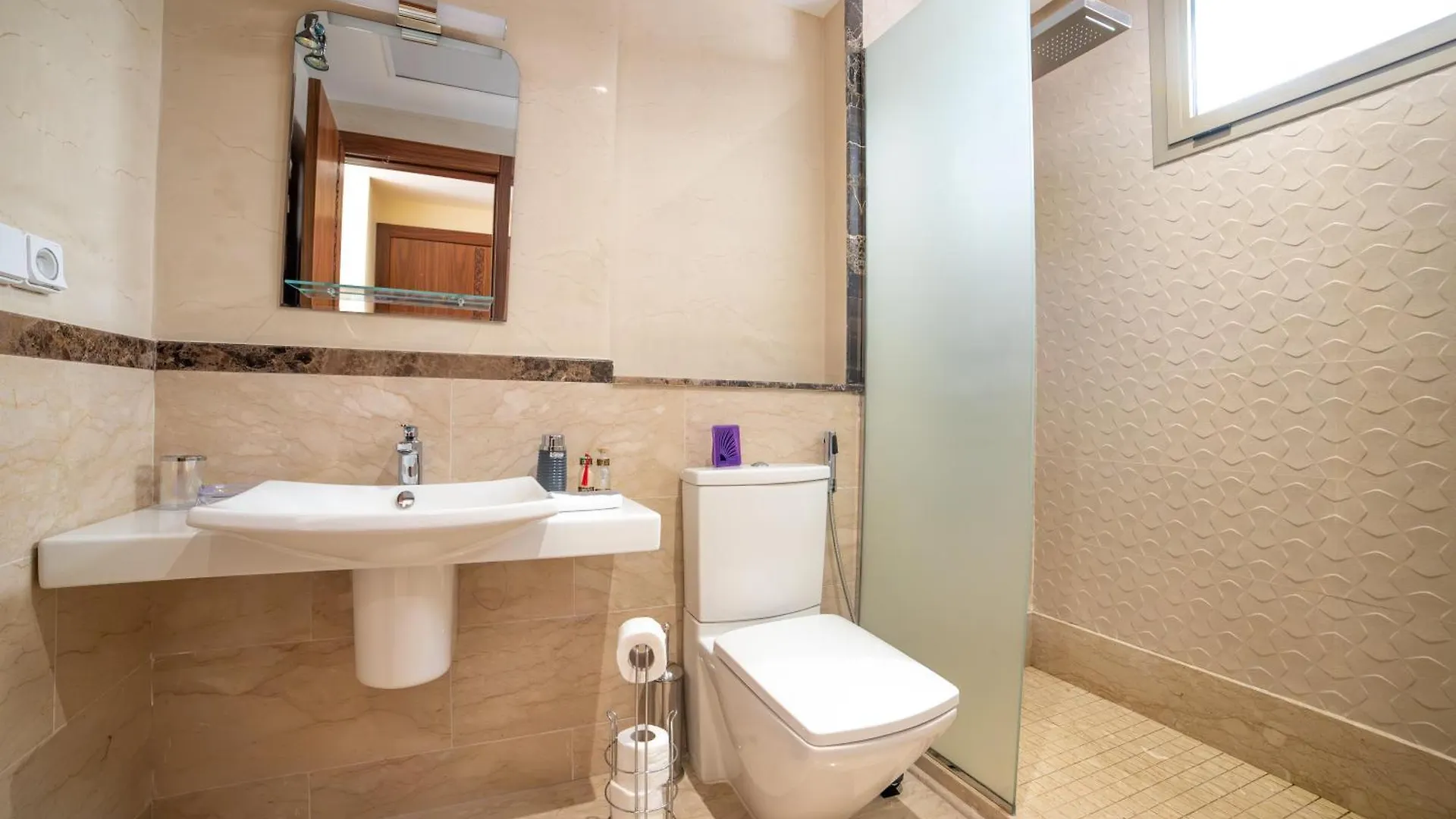 Luxury Seafront Apartment 101Sqm With 2 Bedrooms And Wi-Fi Unlimited Agadir 0*,