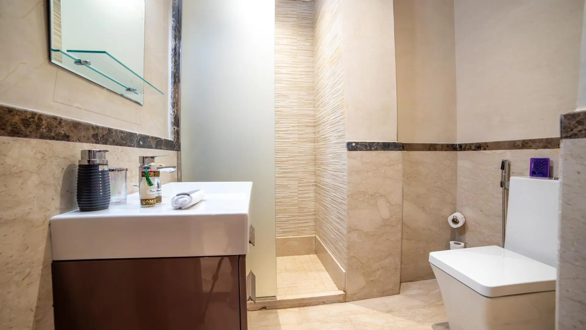 Luxury Seafront Apartment 101Sqm With 2 Bedrooms And Wi-Fi Unlimited Agadir