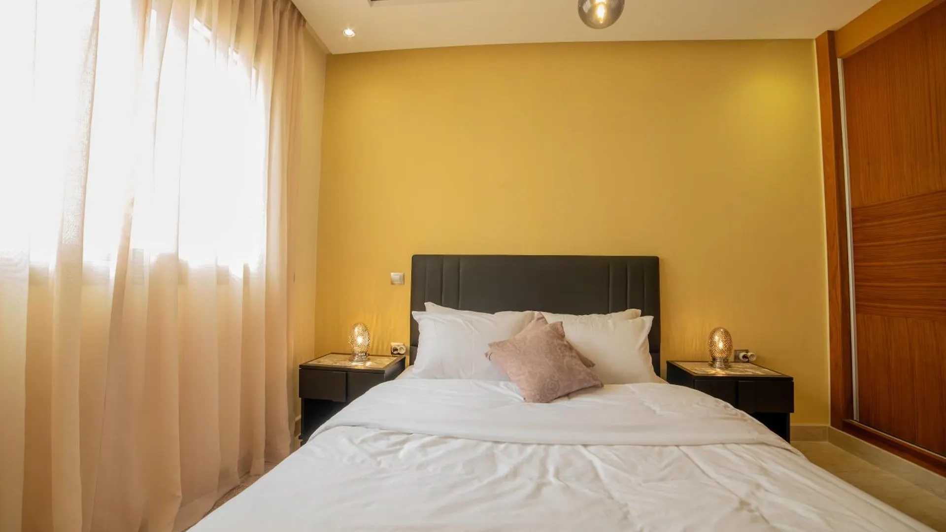 Luxury Seafront Apartment 101Sqm With 2 Bedrooms And Wi-Fi Unlimited Agadir
